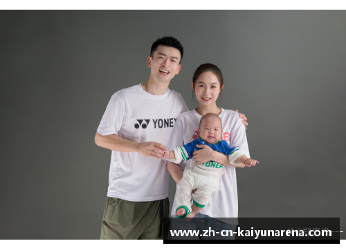 kaiyun开云幸福!国羽名将刘雨辰六一节晒全家福,一家四口皆是高颜值